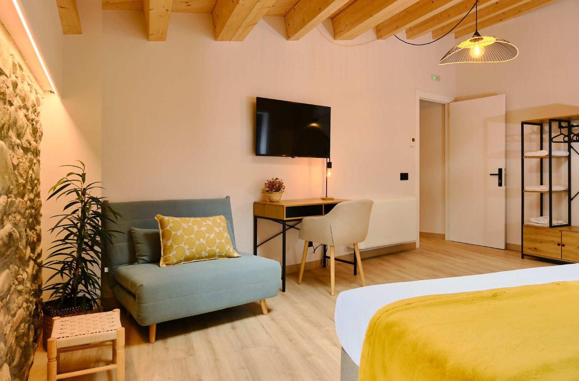 Hotel Moli Cardedeu Bagian luar foto